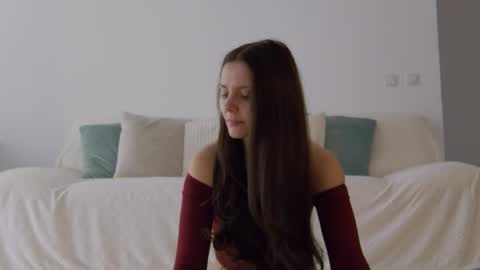 Lily online show from 12.05.25