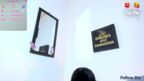 lilyscott1 online show from 02.25.26