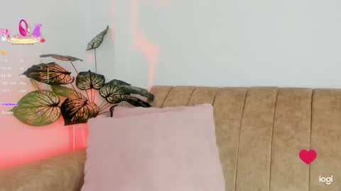 Lily  online show from 10.13.25