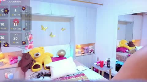 lilywhitee1 online show from 03.31.26