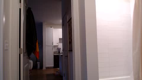 Lily Monroe online show from 10.17.25