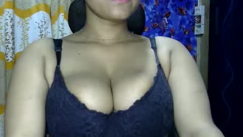 limaakter246618 online show from 10.31.25