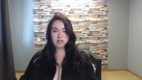 Snapshot of limalagris chatting on 05.16.26 busty princess online show from 05.16.26