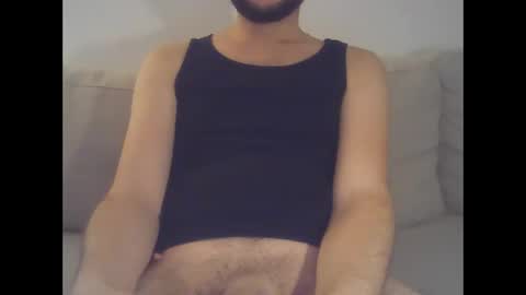 Snapshot of limpia3333 chatting on 11.14.25 Bigcockonut online show from 11.14.25