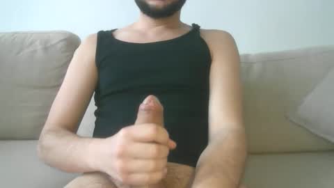 Snapshot of limpia3333 chatting on 02.05.26 Bigcockonut online show from 02.05.26