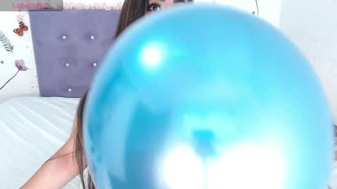 Snapshot of lin_jayani chatting on 04.18.26 Lin online show from 04.18.26