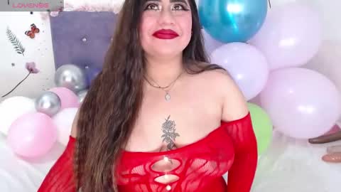 Snapshot of lin_jayani chatting on 04.25.26 Lin online show from 04.25.26