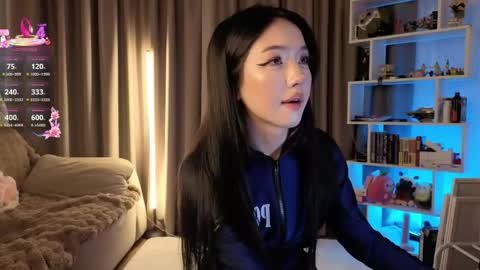 Snapshot of lin_kun chatting on 06.07.26 Lin Use menu to play with me online show from 06.07.26