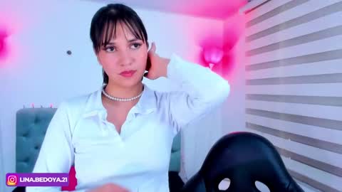  Lina Bedoya  online show from 01.23.25