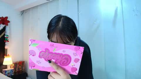  Lina Bedoya  online show from 12.17.25