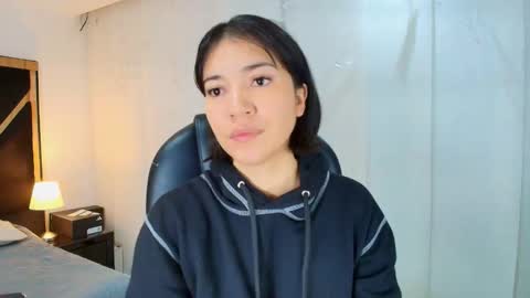  Lina Bedoya  online show from 02.17.26