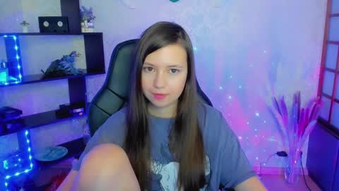 Lina online show from 01.05.25