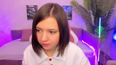 Lina online show from 02.11.25