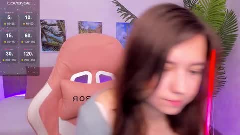 Lina online show from 09.19.25