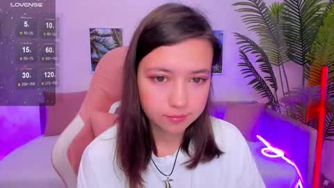 Lina online show from 10.03.25