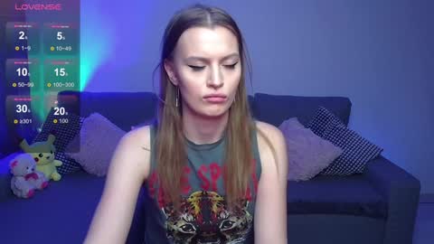lina_bush online show from 12.25.24