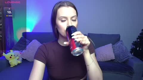 lina_bush online show from 01.04.25