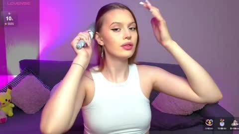 lina_bush online show from 03.09.25