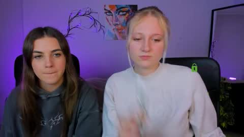 lina_fox12 online show from 10.01.25