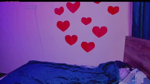 Snapshot of lina_lin_ chatting on 02.14.25 Lina online show from 02.14.25