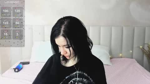 lina_moony online show from 01.13.26