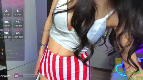 Lina Robbins  online show from 12.21.24