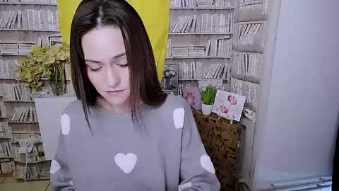 Lina online show from 10.07.25