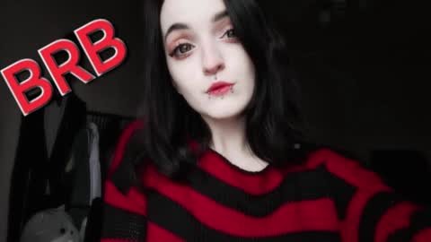 Lina 3  1715622743 online show from 02.27.25