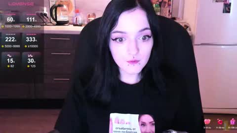 Lina 3  1715622743 online show from 10.29.25