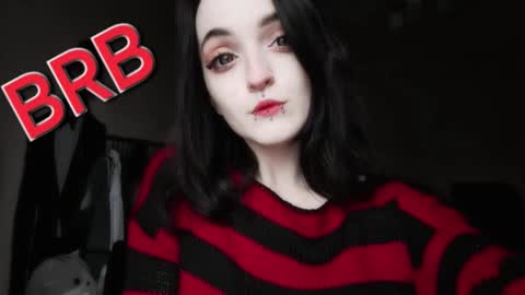 Lina 3  1715622743 online show from 11.20.25