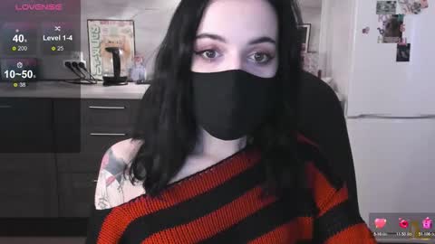 Lina 3  1715622743 online show from 12.05.25