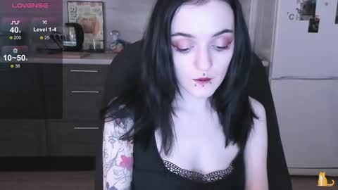 Lina 3  1715622743 online show from 12.23.25