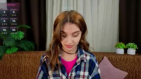 Snapshot of linaage chatting on 09.10.25 Lina online show from 09.10.25