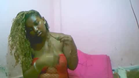 Snapshot of linah1123 chatting on 11.27.25 linah1123 online show from 11.27.25