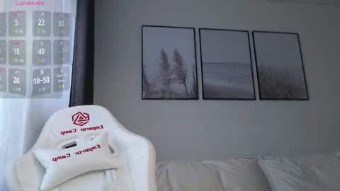 Lina online show from 10.05.25