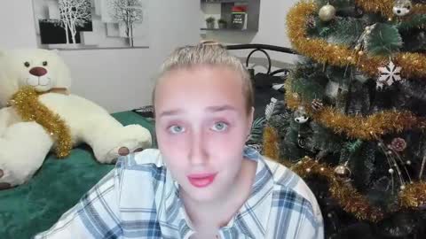 Lina online show from 01.14.25