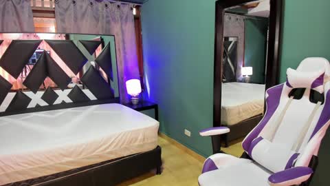  Linda  online show from 01.22.25