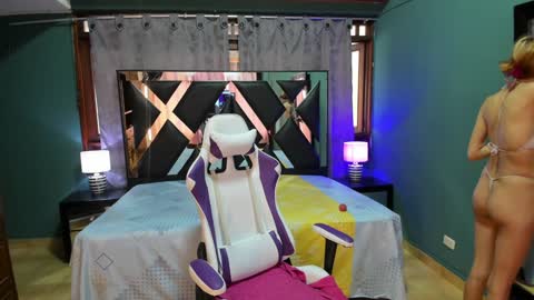  Linda  online show from 01.28.25