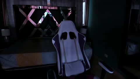  Linda  online show from 02.04.25