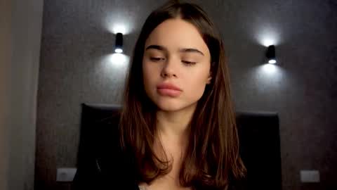 Linda online show from 10.27.25