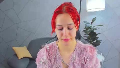 Snapshot of linda_jonys chatting on 02.06.26 Linda online show from 02.06.26