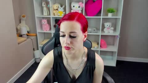 Snapshot of linda_jonys chatting on 05.15.26 Linda online show from 05.15.26