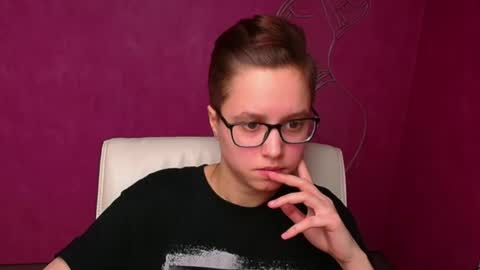 Linda online show from 02.23.25