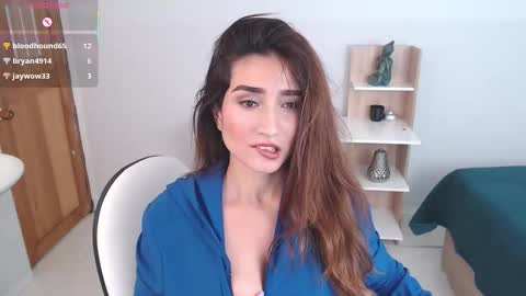 Maria Paula online show from 02.07.26