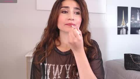 Maria Paula online show from 02.26.26