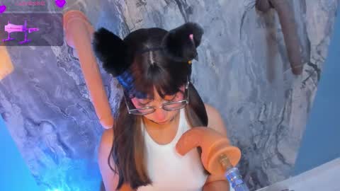 linda_sofi__ online show from 03.21.26