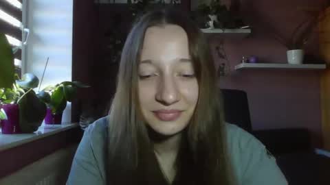 Snapshot of lindaamore chatting on 09.24.25 LindaAmore online show from 09.24.25