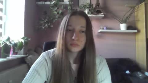 Snapshot of lindaamore chatting on 10.14.25 LindaAmore online show from 10.14.25