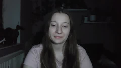 Snapshot of lindaamore chatting on 10.27.25 LindaAmore online show from 10.27.25