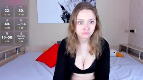 Snapshot of lindabrryant_eva chatting on 10.14.25 Linda online show from 10.14.25